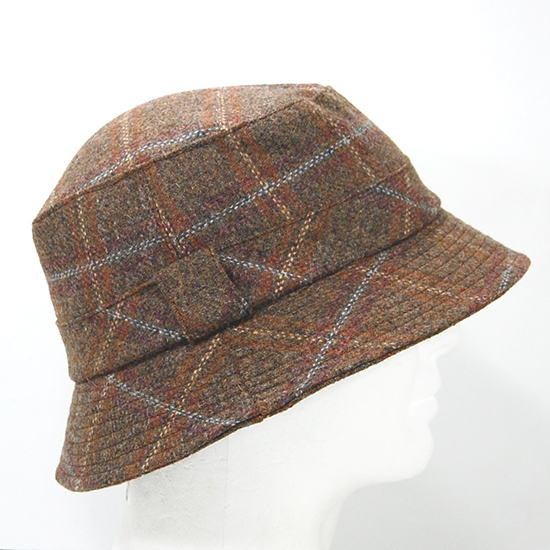 BUCKET_AW21_TARTAN_CASTANHO_9.jpg